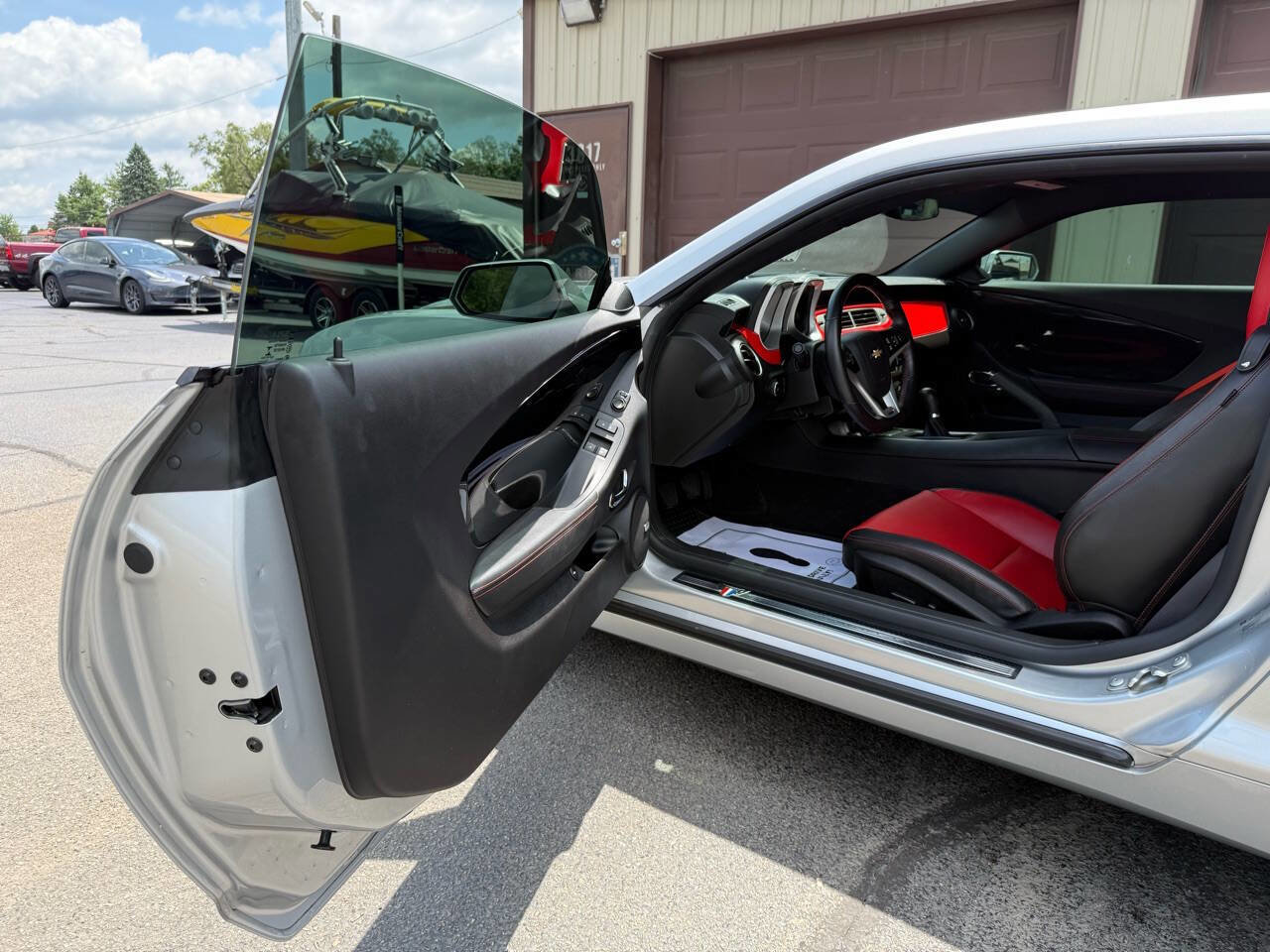 Used 2015 Chevrolet Camaro SS w/ Commemorative Special Edition image 66