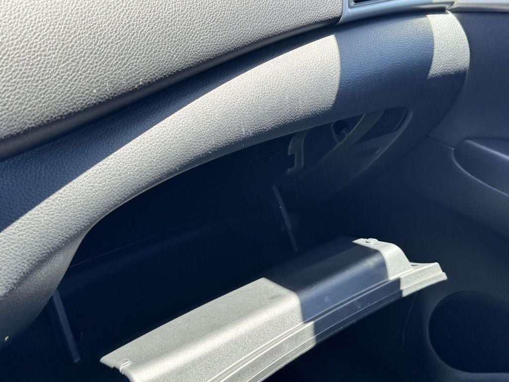 Used 2017 Nissan Sentra S FWD image 22