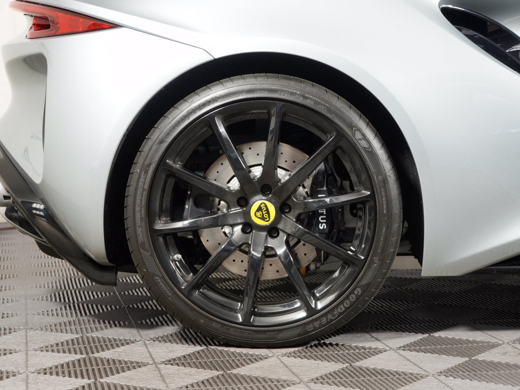Used 2026 Lotus Emira RWD image 21