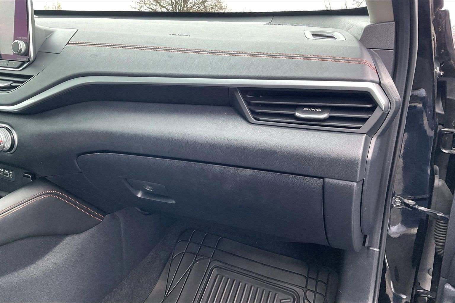 Used 2019 Nissan Altima 2.5 SR image 15