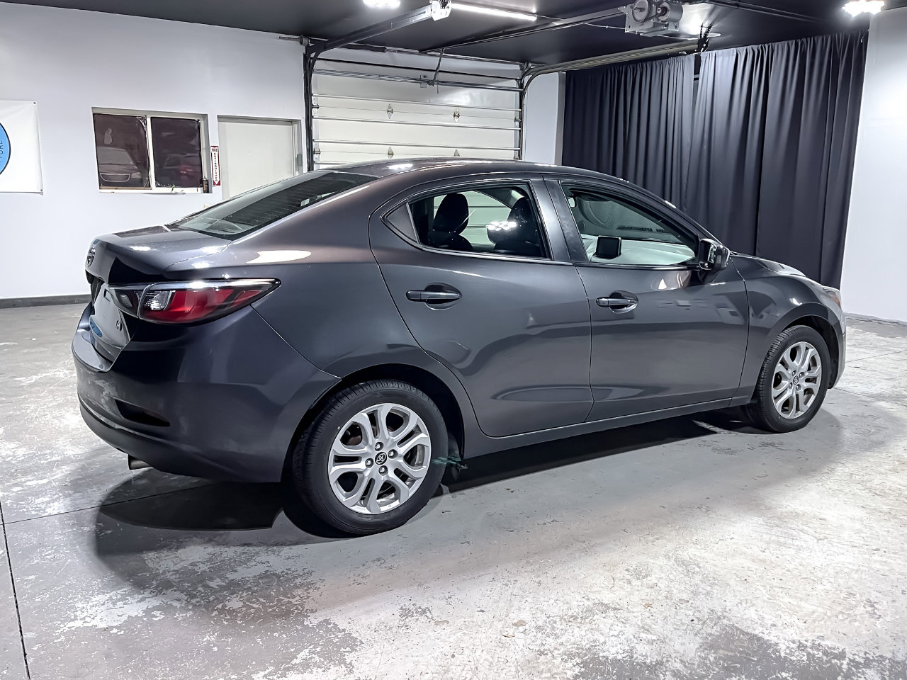 Used 2018 Toyota Yaris iA image 8