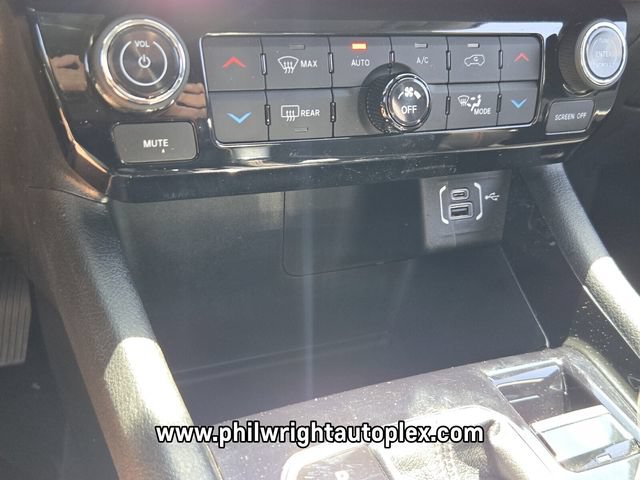 Used 2022 Jeep Compass Limited AWD/4WD image 23