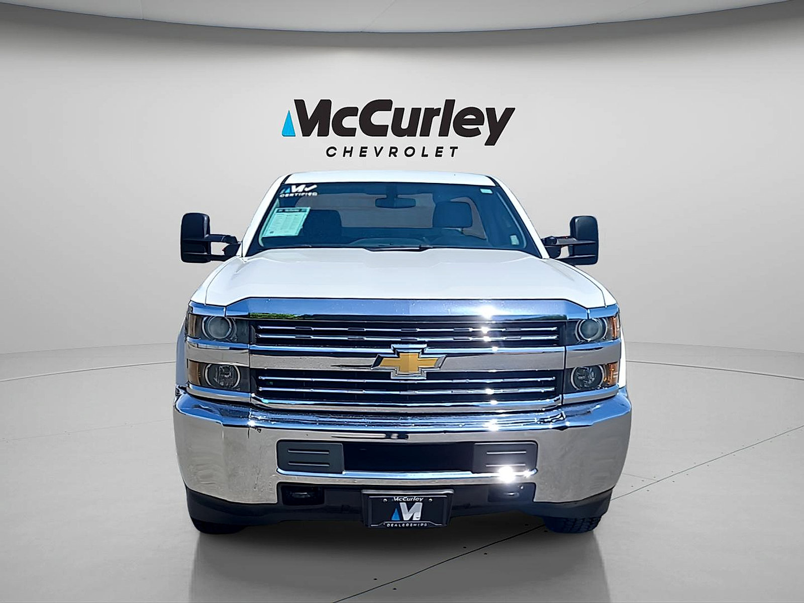 Used 2015 Chevrolet Silverado 2500 W/T RWD image 2