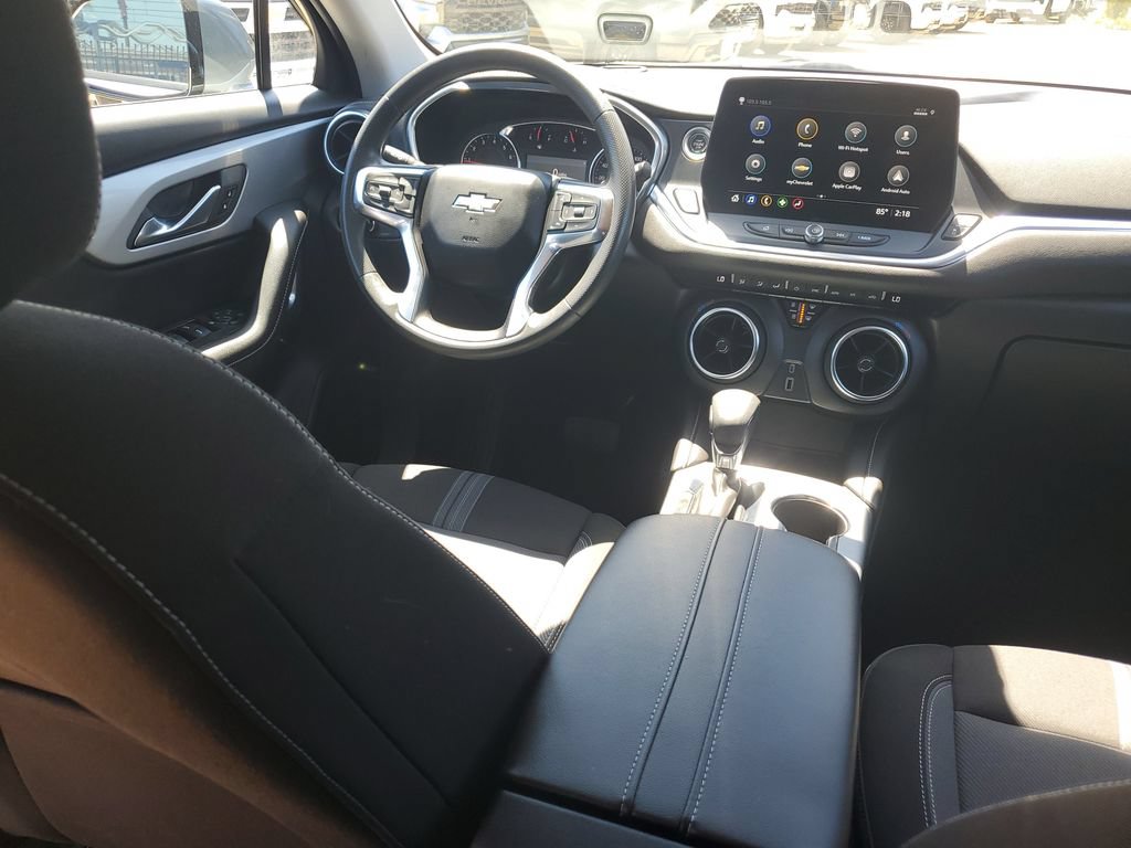 Used 2023 Chevrolet Blazer LT w/ Driver Confidence Package FWD image 11