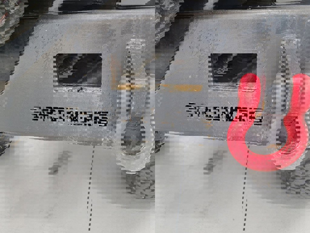 Used 2018 Jeep Wrangler Unlimited Rubicon w/ Connectivity Group image 11