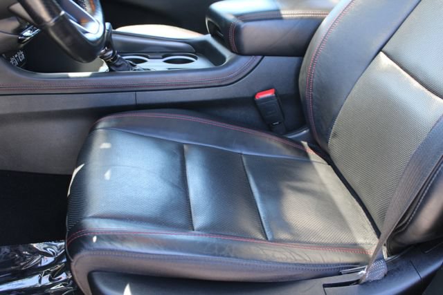 Used 2024 Dodge Durango GT RWD image 28
