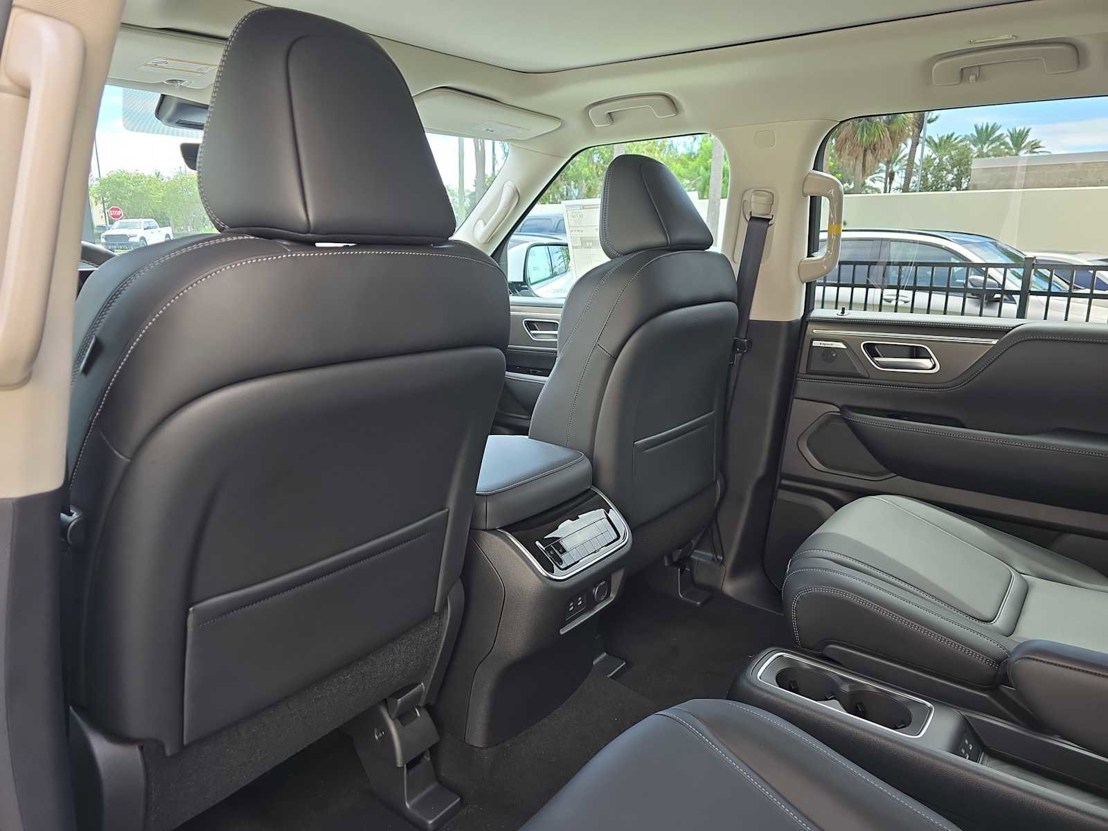 New 2026 INFINITI QX80 Pure w/ Cargo Package image 12