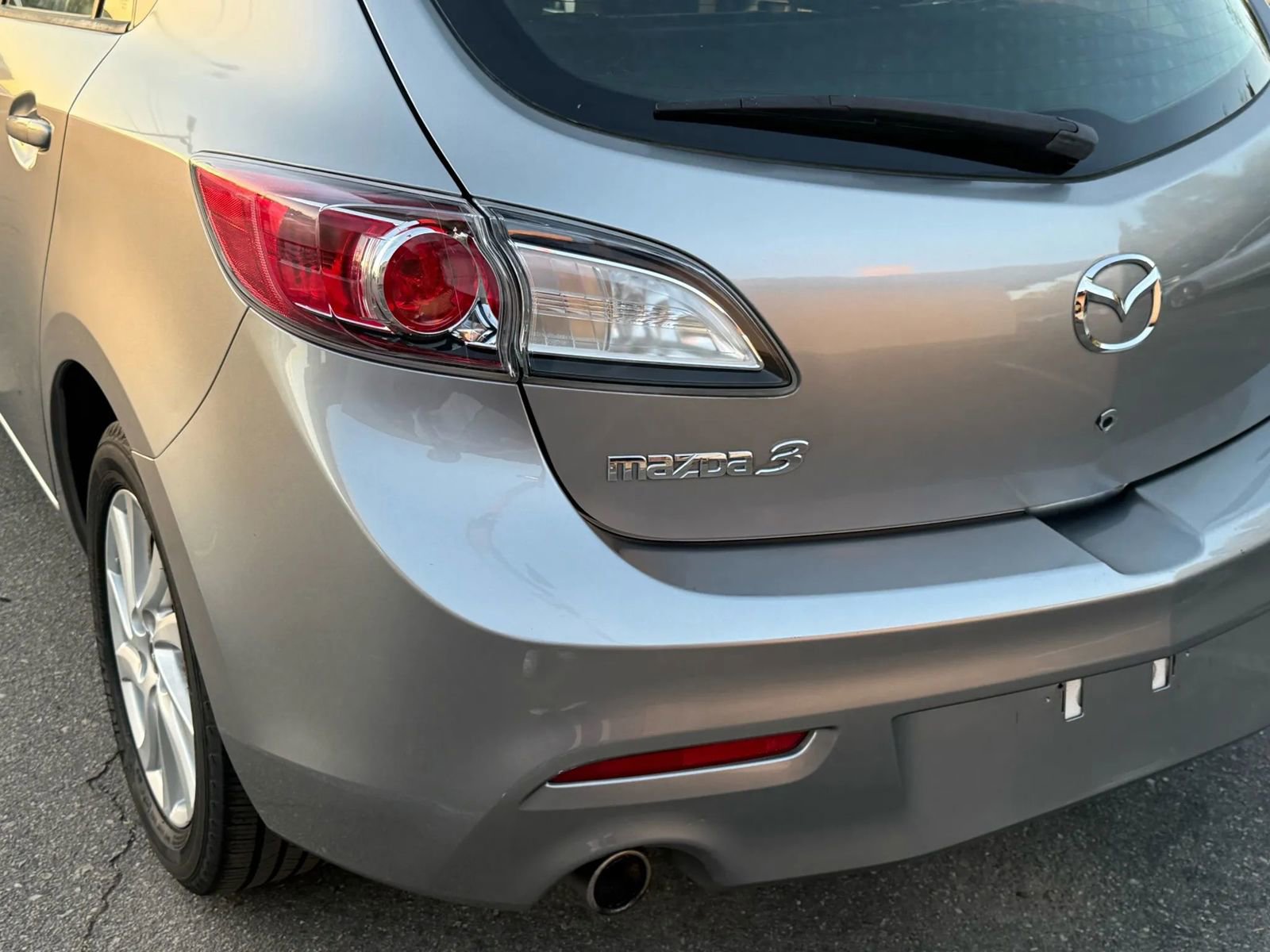 Used 2012 MAZDA MAZDA3 i Touring image 14