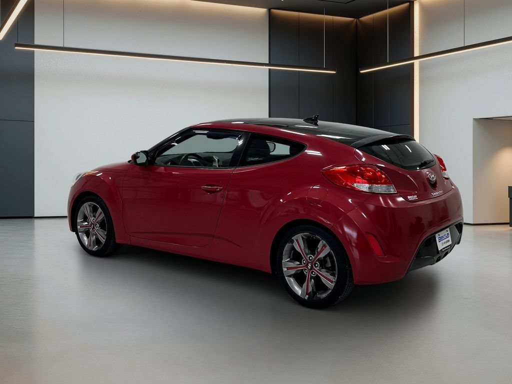 Used 2016 Hyundai Veloster w/ Option Group 02 FWD image 3