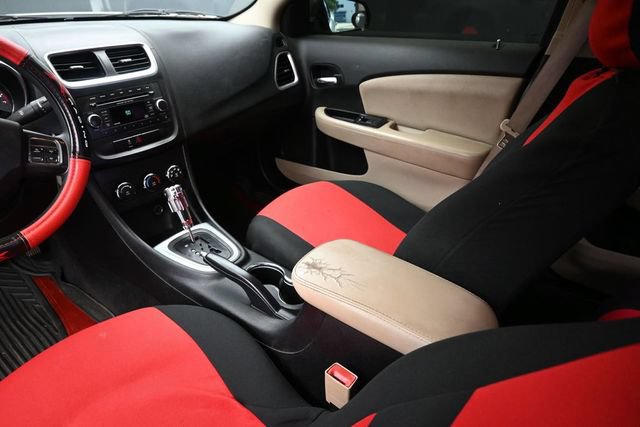 Used 2014 Dodge Avenger SE w/ Sport Appearance Group FWD image 10