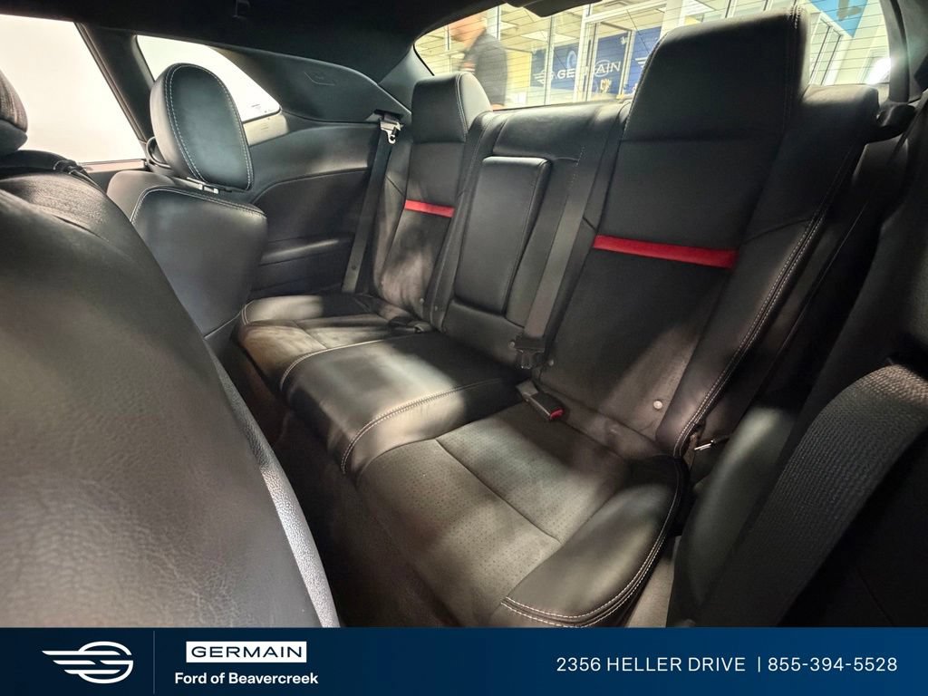 Used 2009 Dodge Challenger SRT8 RWD image 29