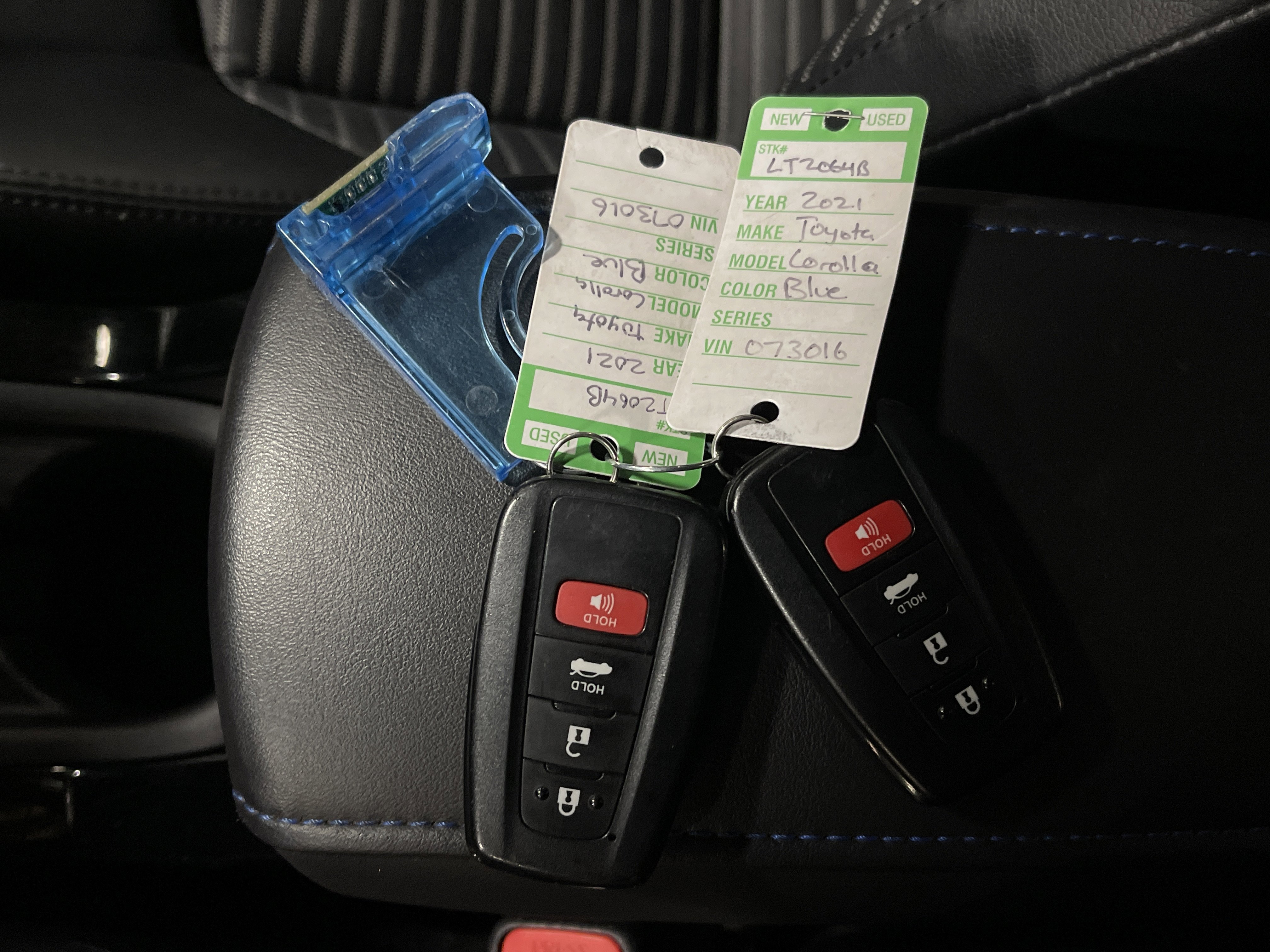 Used 2021 Toyota Corolla XSE image 25