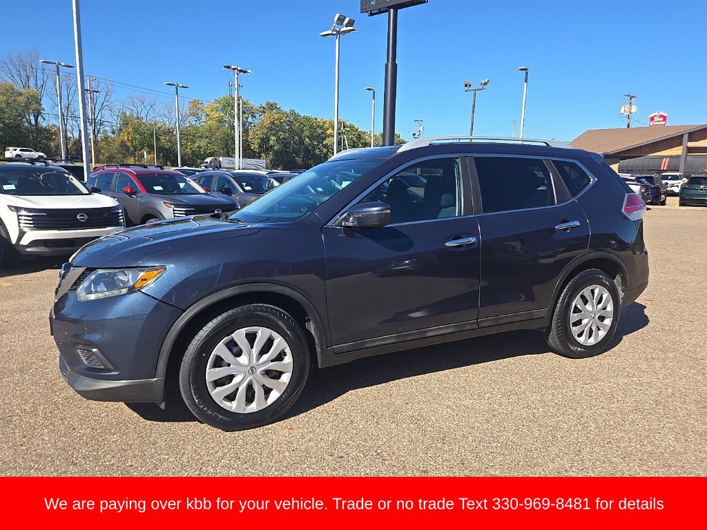 Used 2016 Nissan Rogue S w/ Appearance Package FWD image 3