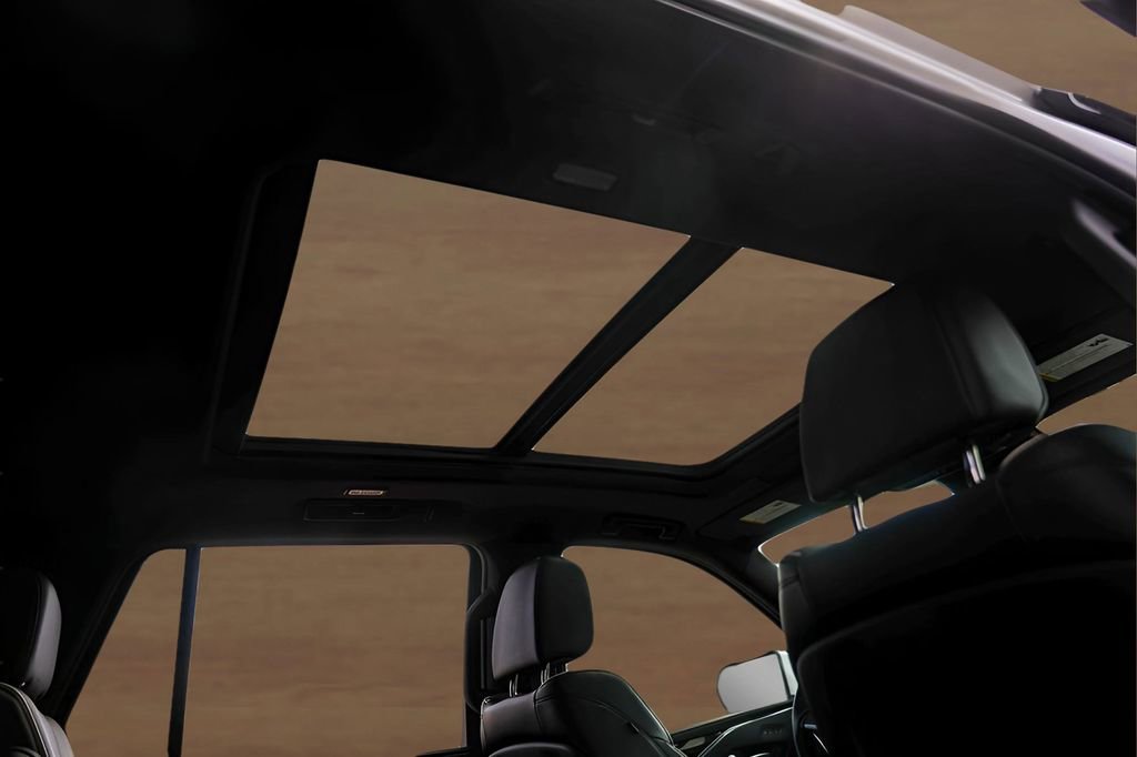 Certified 2023 Cadillac Escalade Premium Luxury image 34