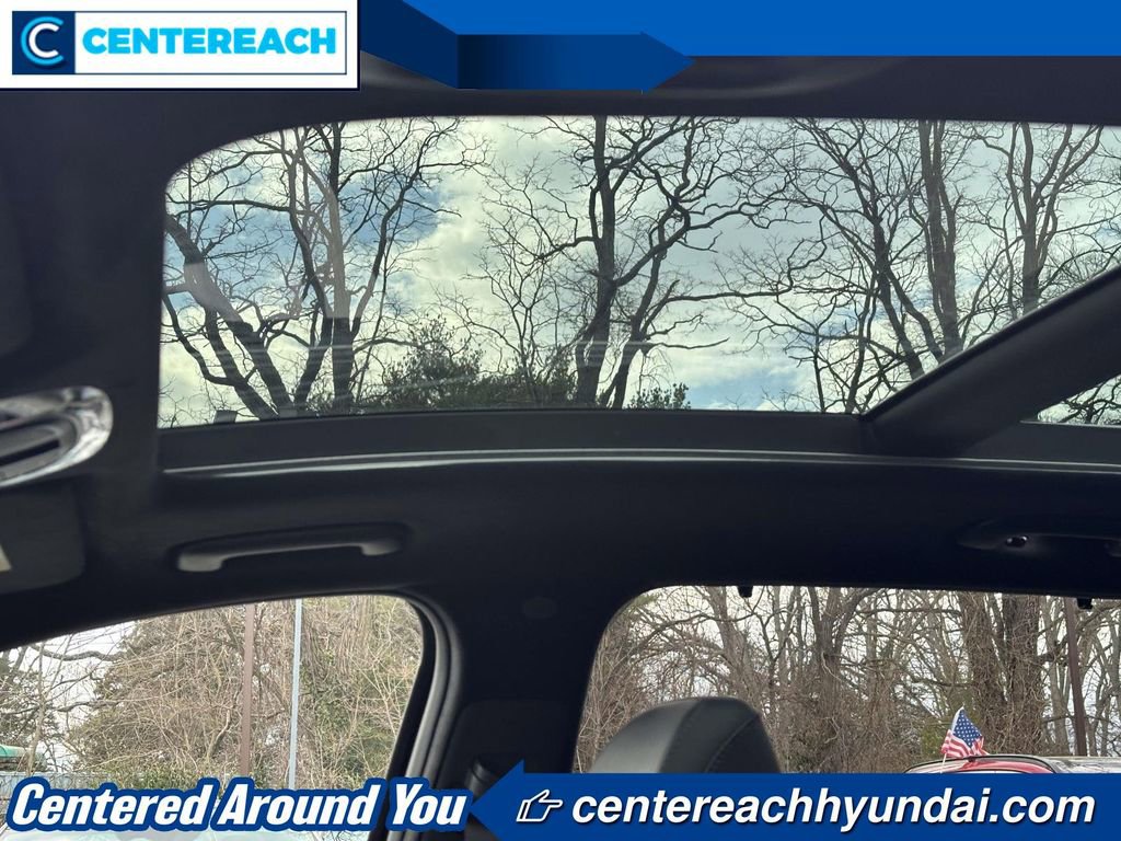 Used 2023 Hyundai Santa Fe Calligraphy image 18