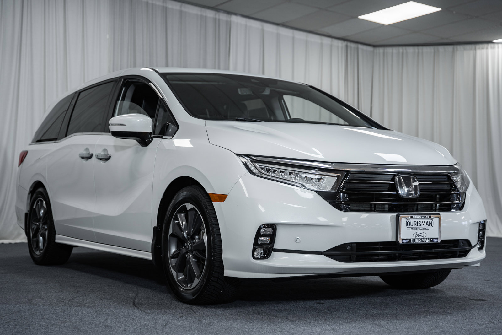 Used 2023 Honda Odyssey Elite