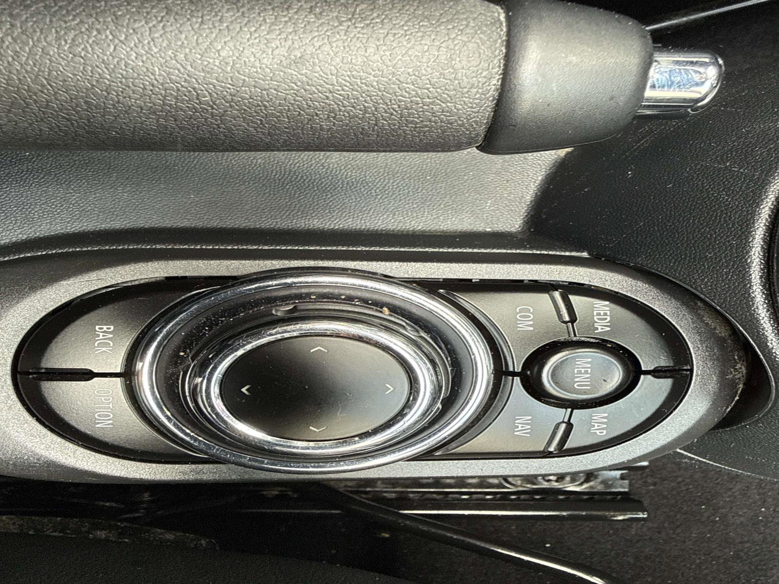 Certified 2024 MINI Cooper S FWD image 27