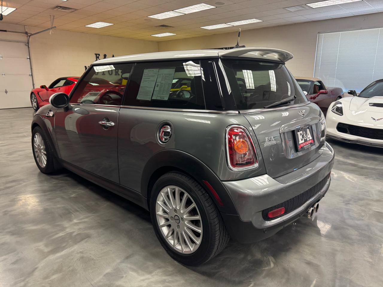Used 2009 MINI Cooper S FWD image 10