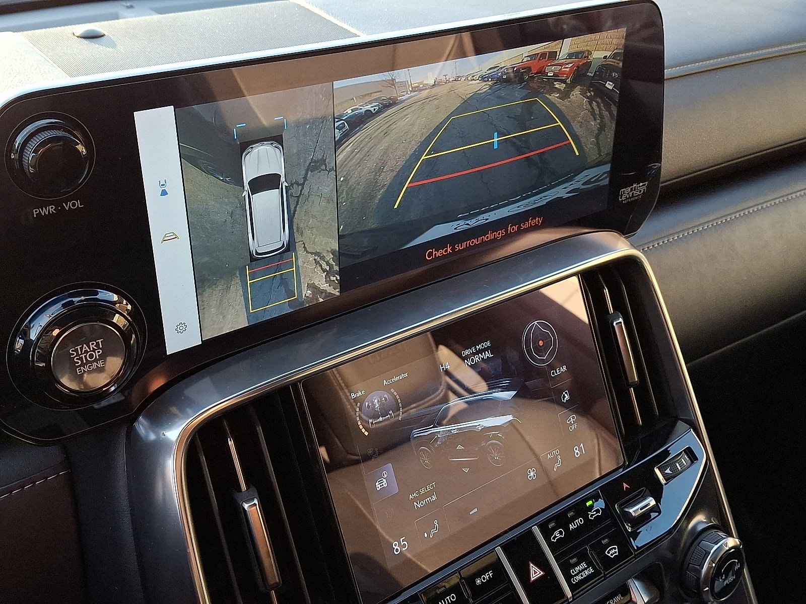 Used 2022 Lexus LX 600 F Sport image 18