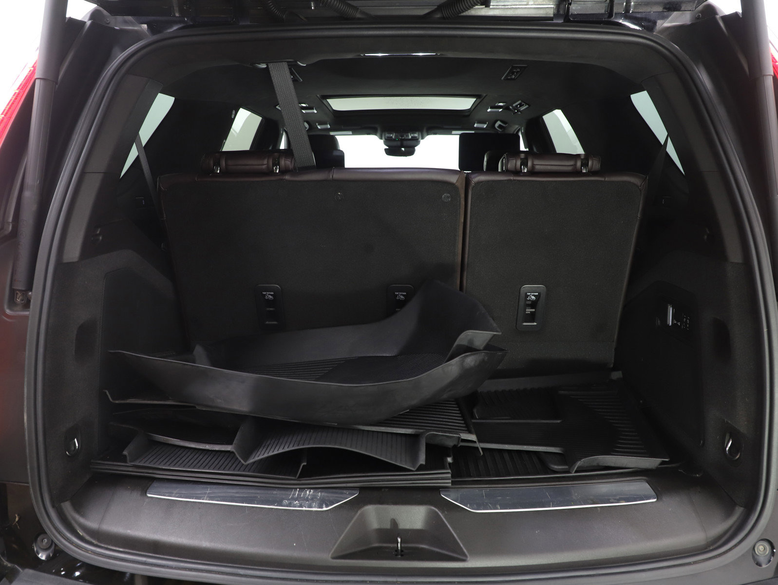 Used 2021 Cadillac Escalade Sport Platinum AWD/4WD image 9