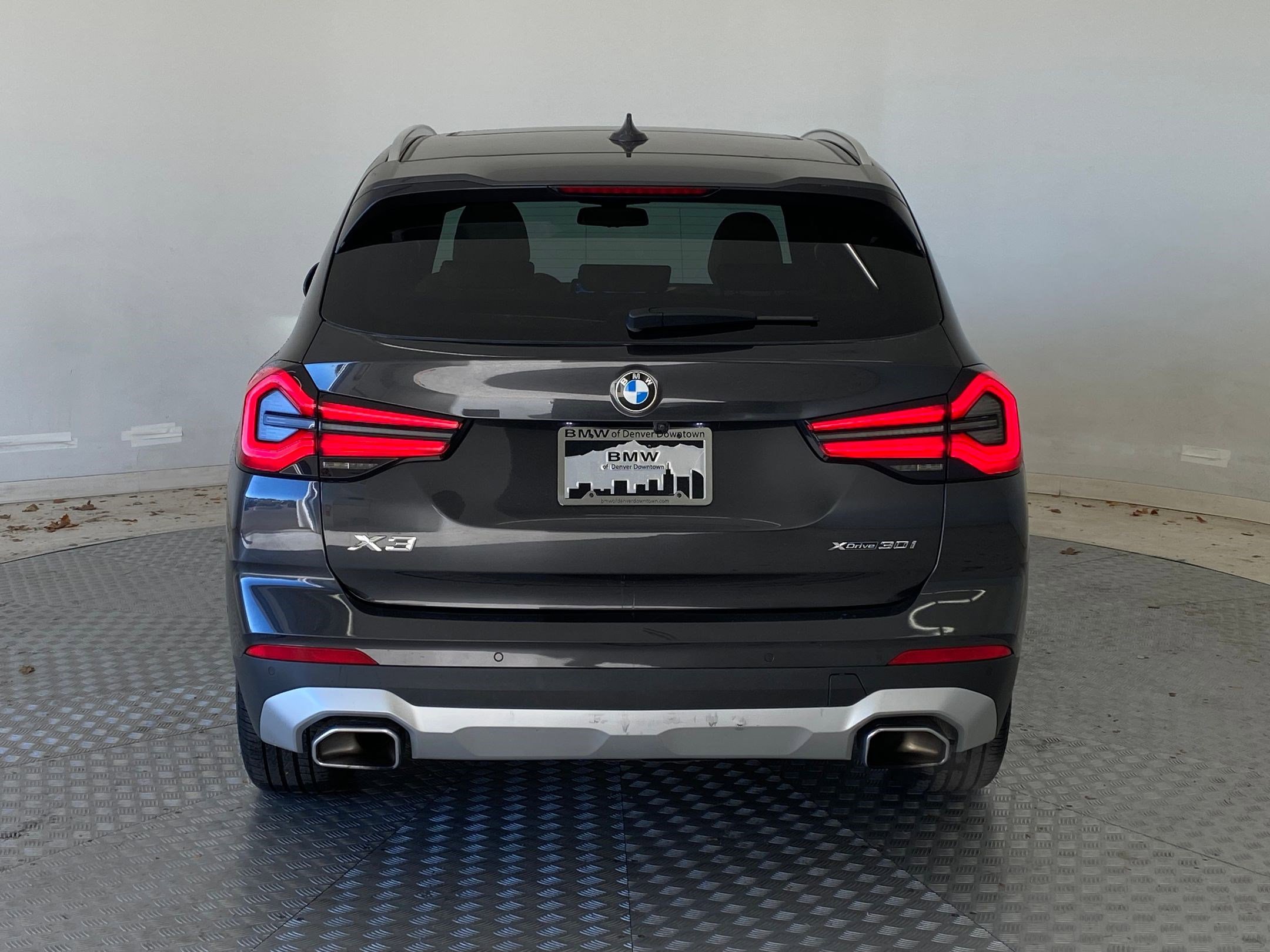Certified 2023 BMW X3 xDrive30i w/ Premium Package image 9