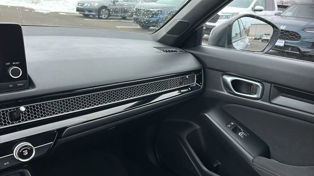 Used 2023 Honda Civic Sport image 19