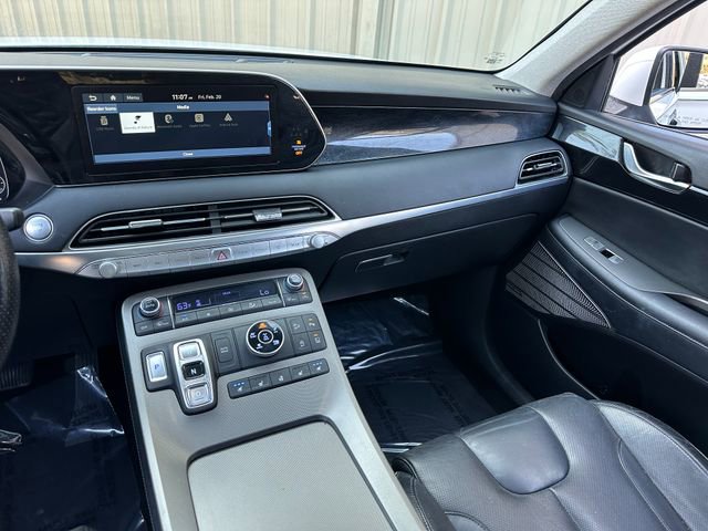 Used 2021 Hyundai Palisade Limited image 18