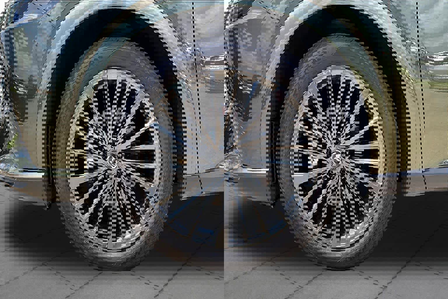 Used 2025 Lexus RX 350 Premium w/ Convenience Package image 9