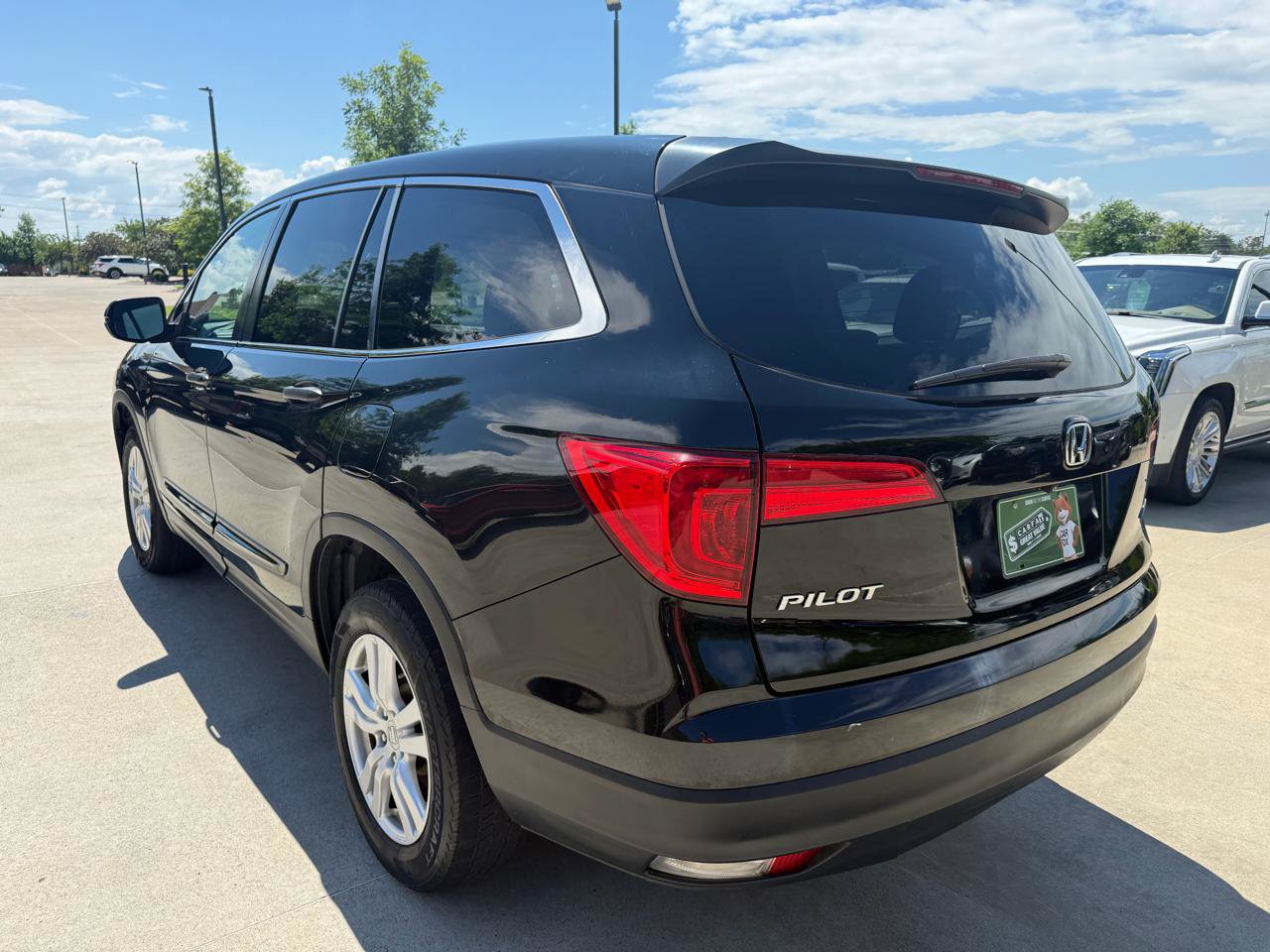 Used 2016 Honda Pilot LX image 6