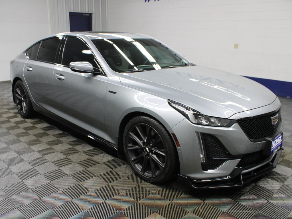 Used 2023 Cadillac CT5 V w/ Super Cruise 2 Package RWD image 2