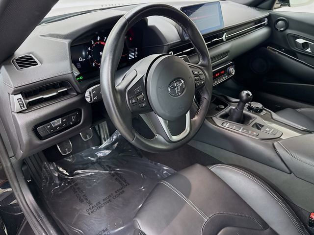 Used 2023 Toyota Supra Premium w/ Driver Assist Package image 9