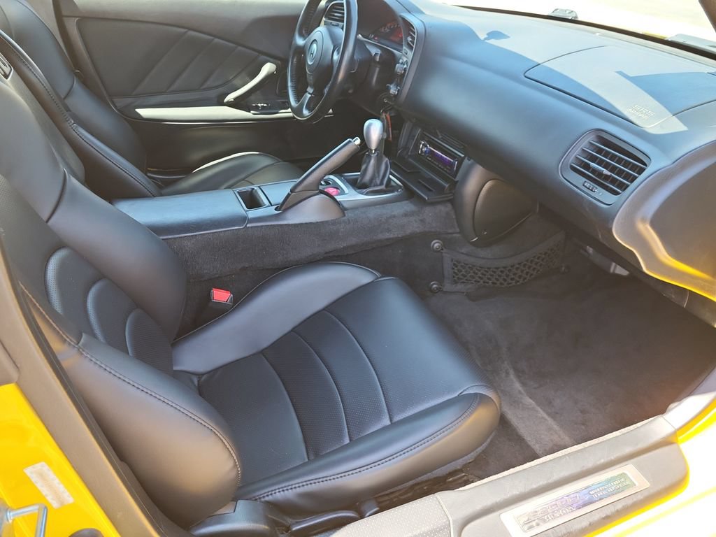 Used 2001 Honda S2000 image 18