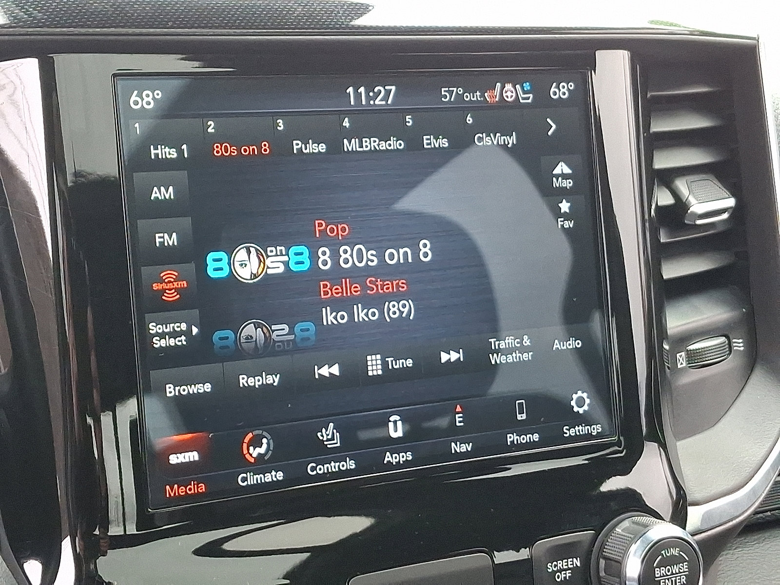 Certified 2021 RAM 1500 Laramie image 18