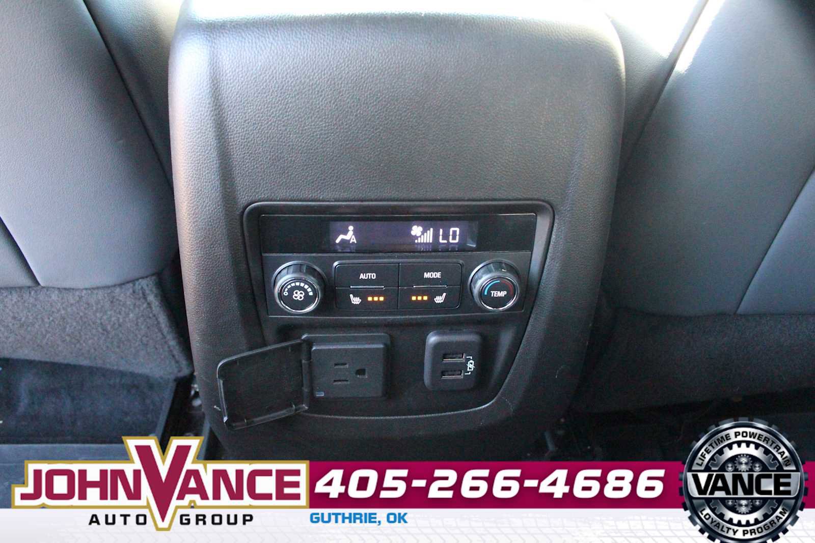 Used 2023 Buick Enclave Premium w/ Experience Buick Package image 28