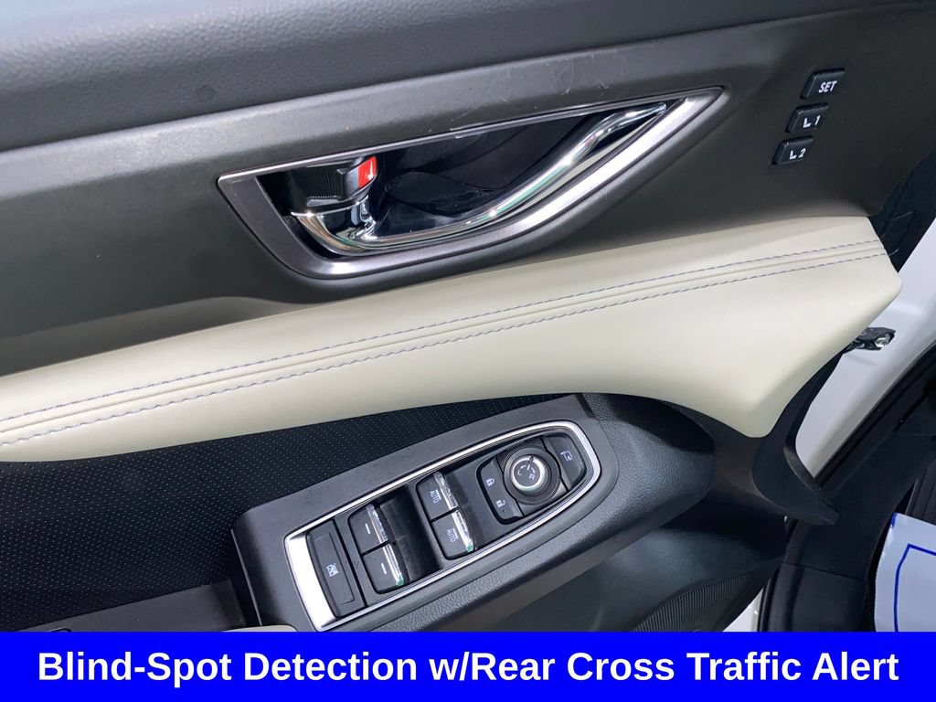 Used 2025 Subaru Ascent Limited AWD/4WD image 9