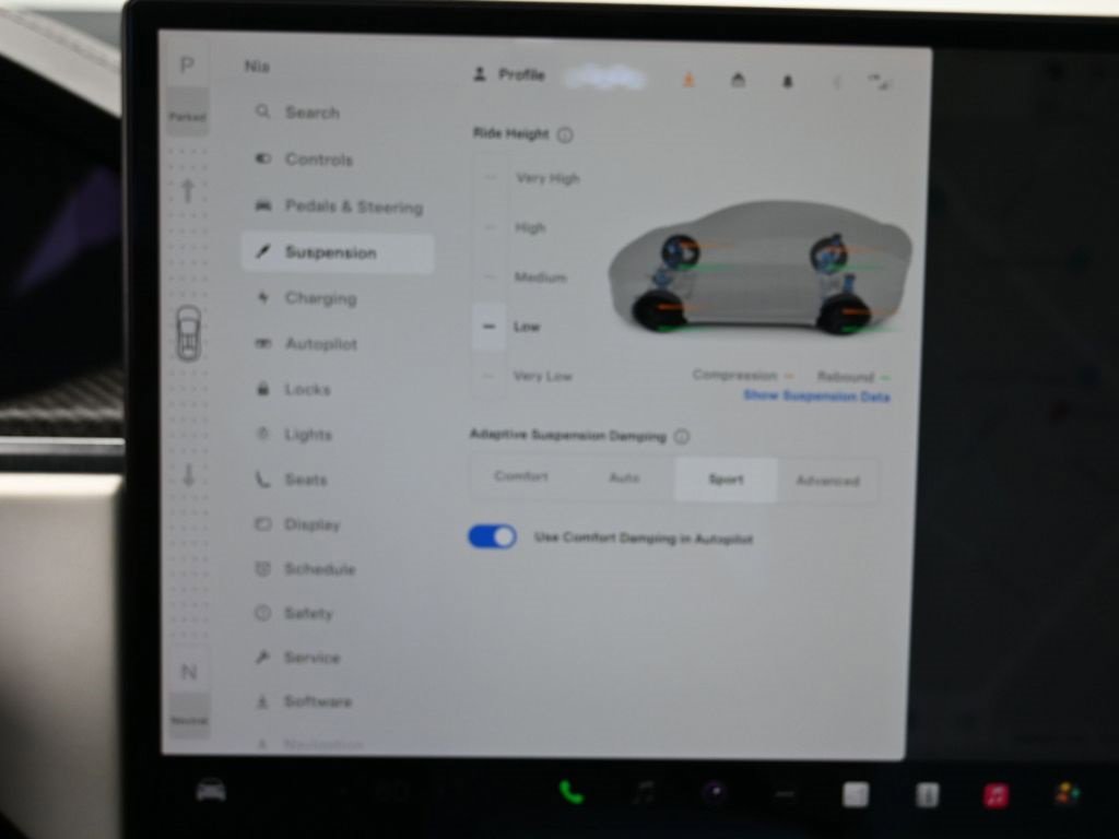 Used 2022 Tesla Model X Plaid image 24
