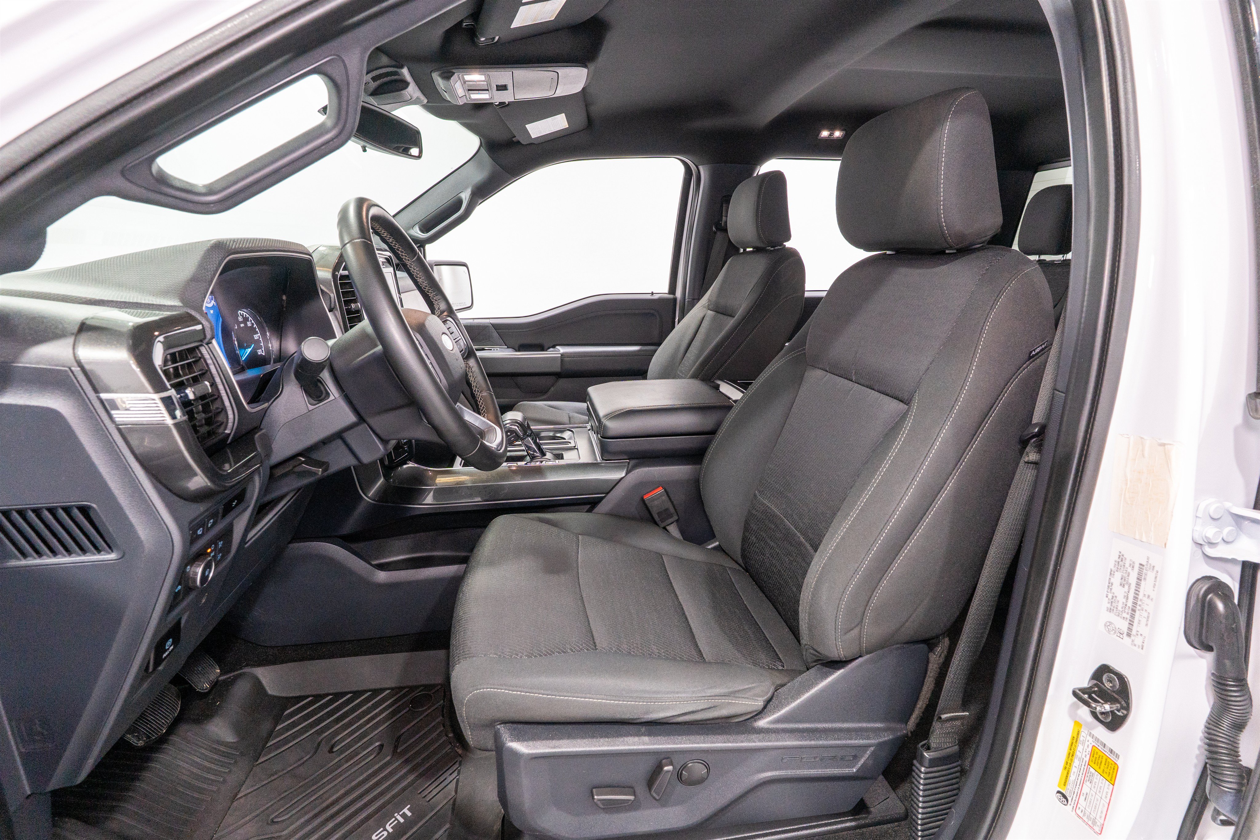 Used 2023 Ford F150 XLT w/ Equipment Group 302A High AWD/4WD image 17