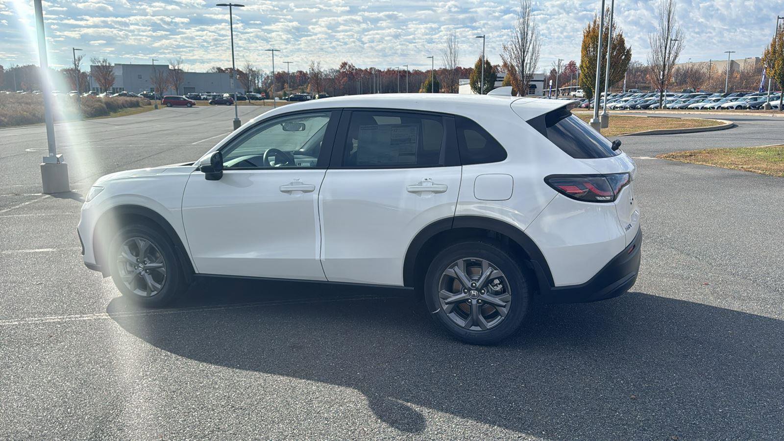 New 2026 Honda HR-V LX image 10