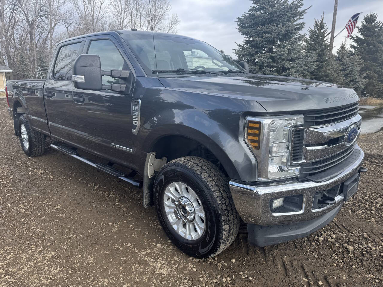 Used 2019 Ford F350 XLT w/ XLT Value Package image 2