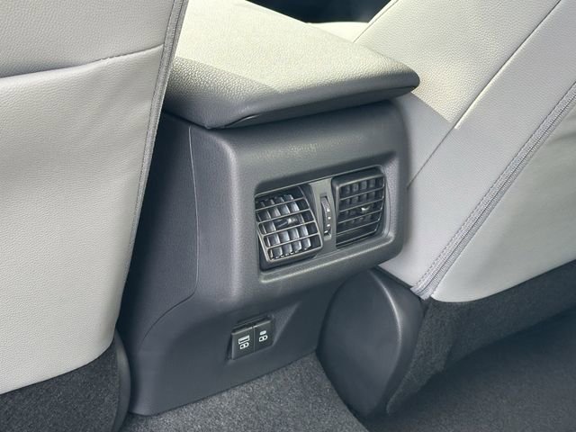 Used 2026 Toyota Camry SE w/ Convenience Package image 29