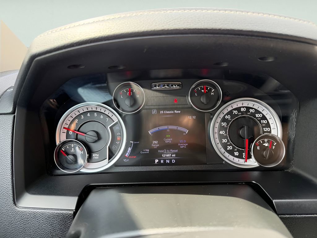 Used 2017 RAM 1500 Laramie w/ Convenience Group AWD/4WD image 24