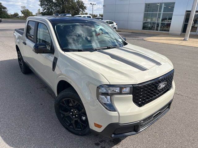 New 2025 Ford Maverick XLT w/ Black Appearance Package image 6