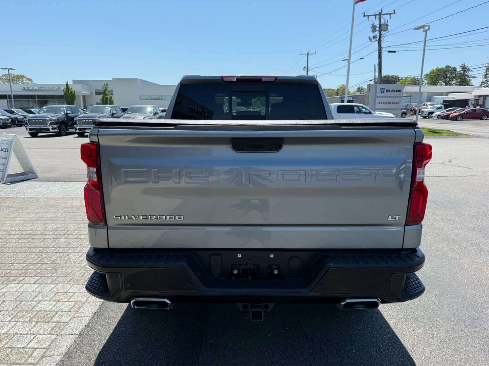 Used 2024 Chevrolet Silverado 1500 LT Trail Boss w/ Convenience Package II AWD/4WD image 7