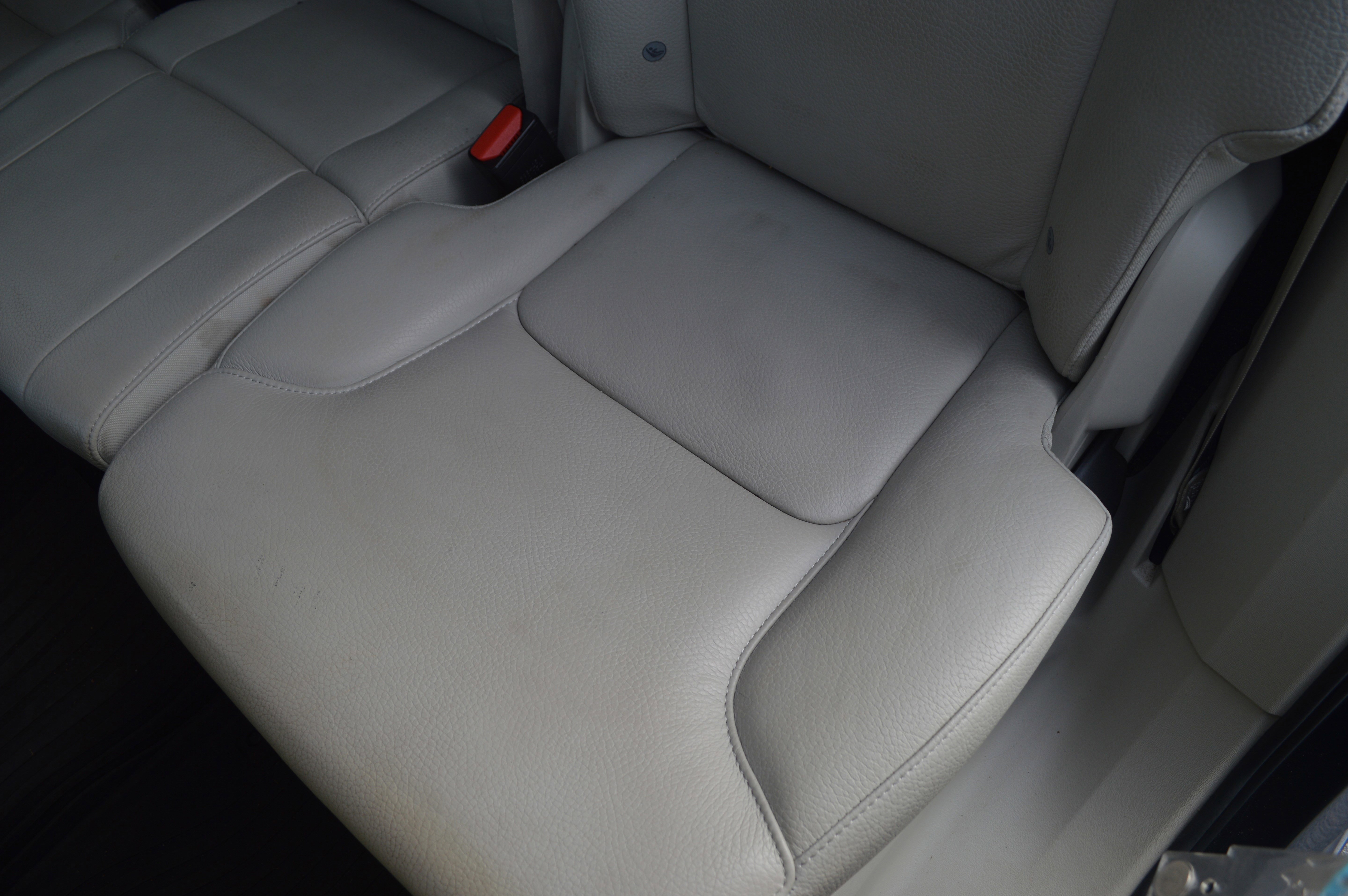 Used 2022 Volvo XC90 T6 Momentum w/ Advanced Package image 33