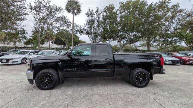Used 2018 Chevrolet Silverado 1500 LT image 3
