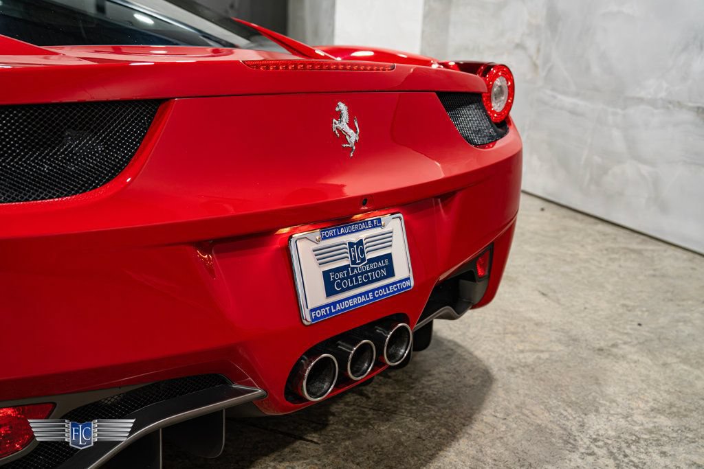 Used 2011 Ferrari 458 Italia Coupe RWD image 34