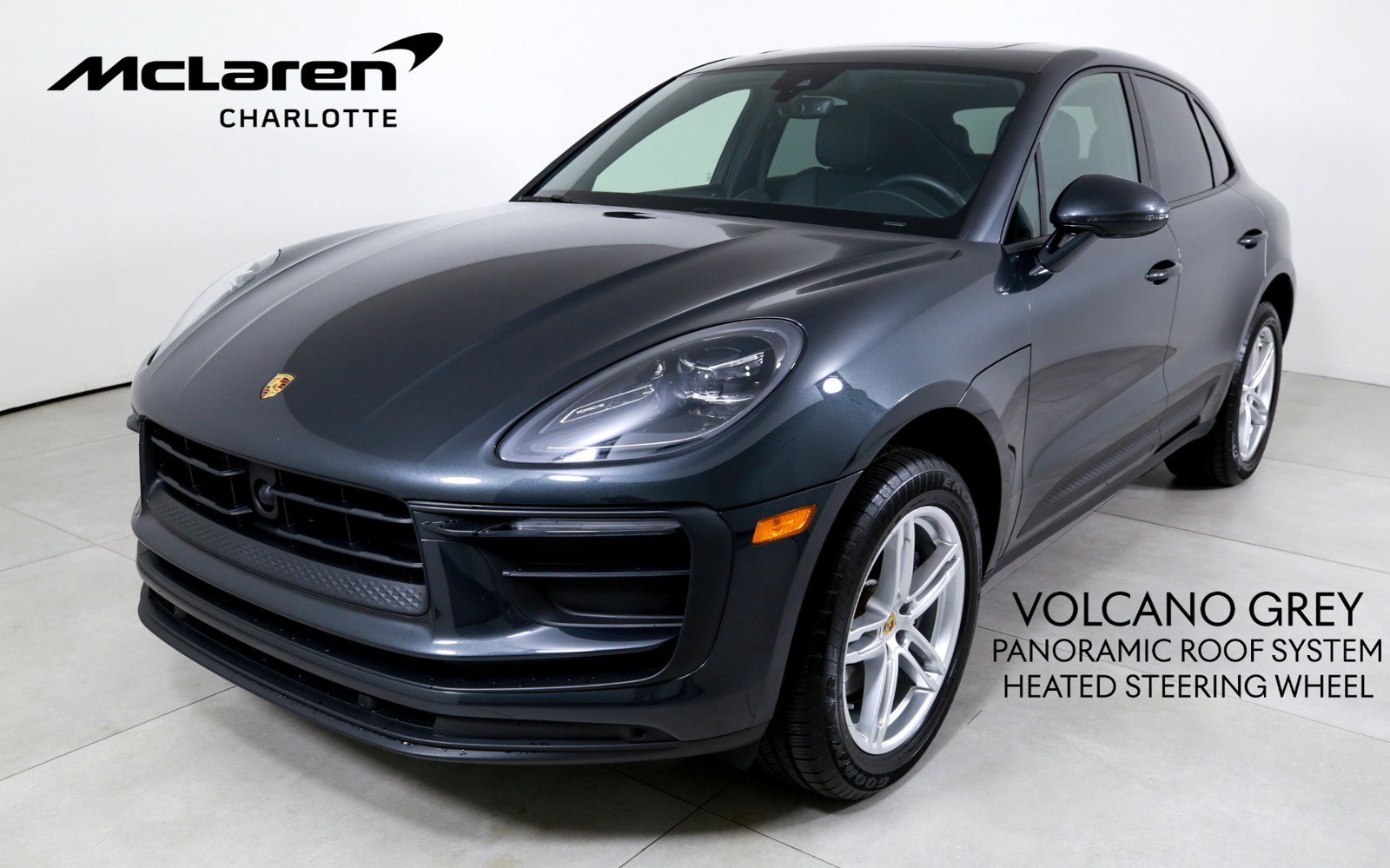 Used 2024 Porsche Macan AWD/4WD image 1