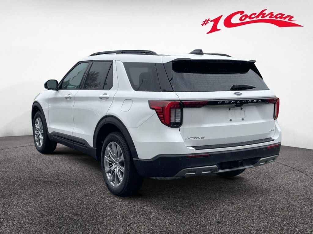 New 2026 Ford Explorer Active w/ Active Comfort Package AWD/4WD image 9