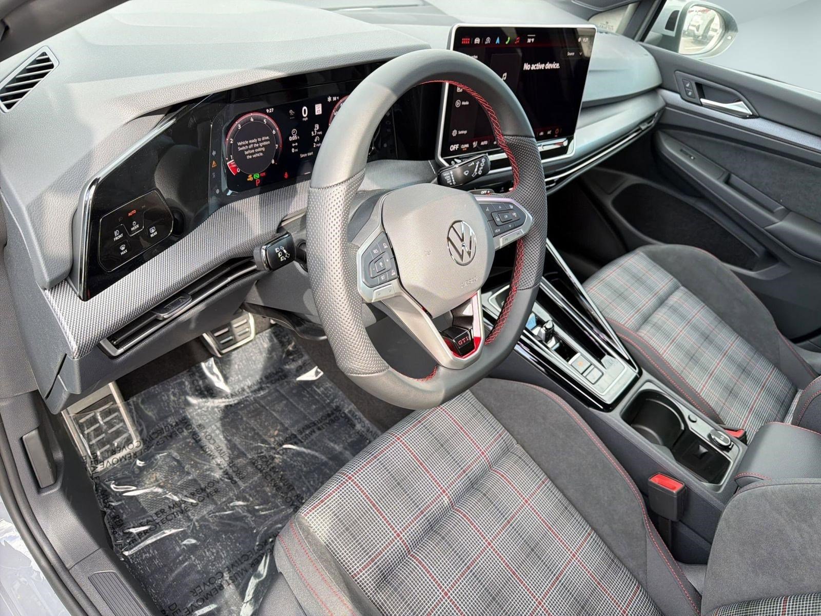 New 2026 Volkswagen Golf S image 4