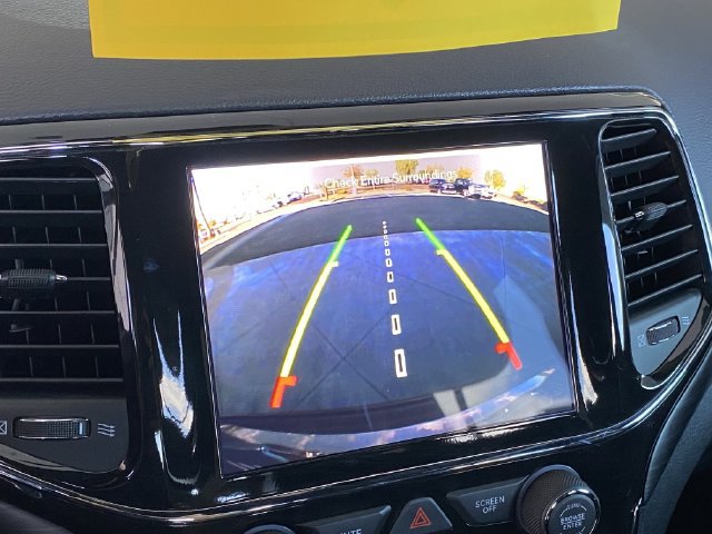Used 2021 Jeep Grand Cherokee Laredo X RWD image 26